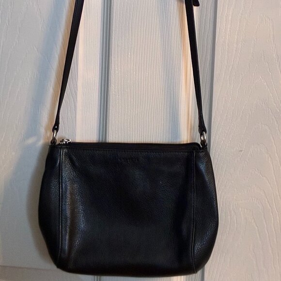Coach - Black Leather Crossbody Purse -EUC - Picture 13 of 14